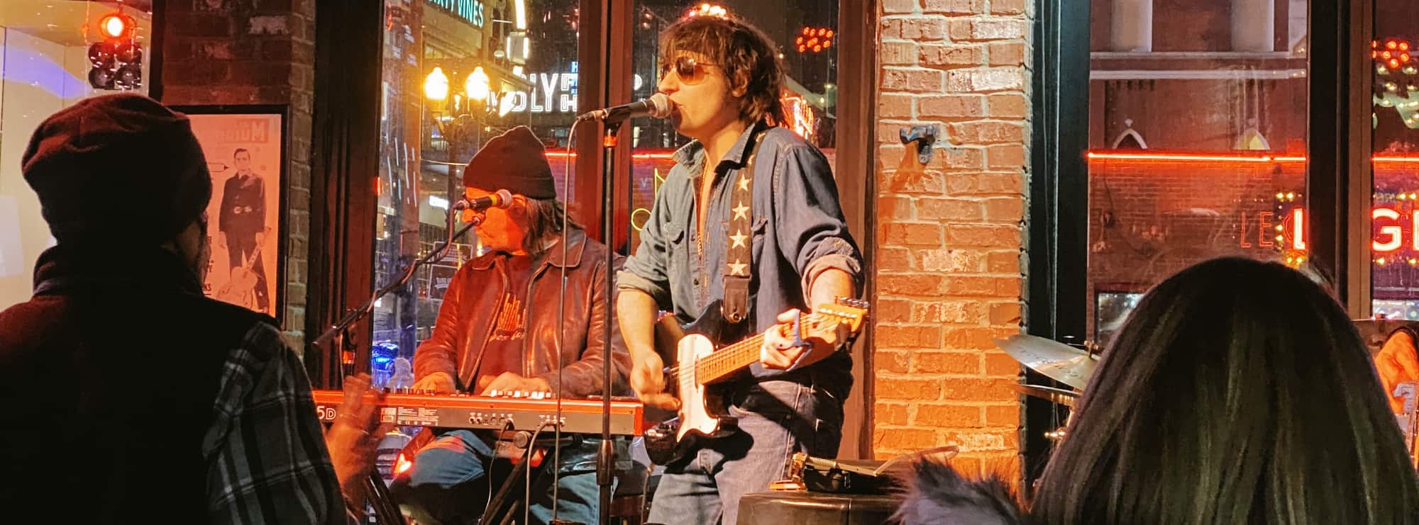 bar singer on guitar in San Francisco